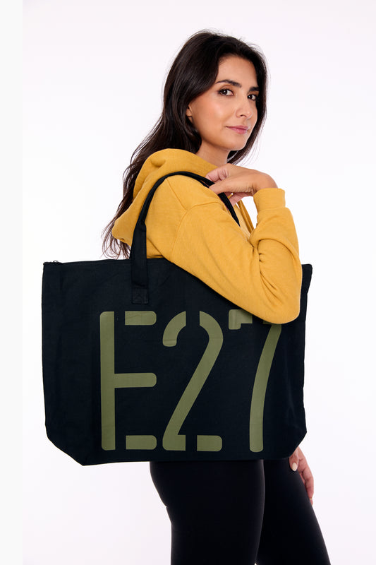 Oversized Zip Tote
